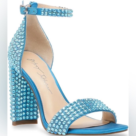 Betsey Johnson Shoes - Betsey Johnson women’s Rina sandal